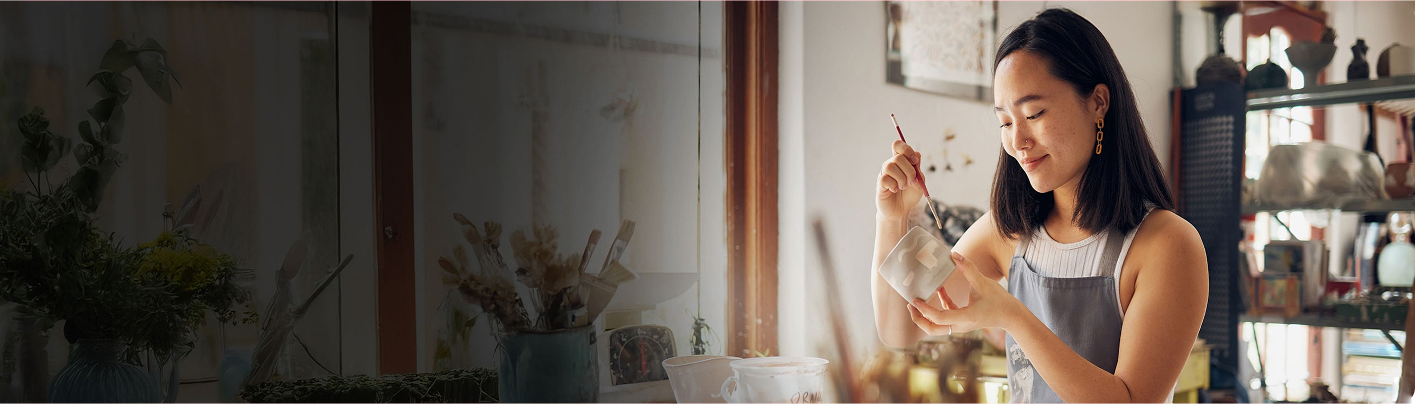 Enjoy up to S$8,600* welcome rewards when you join Citigold.
